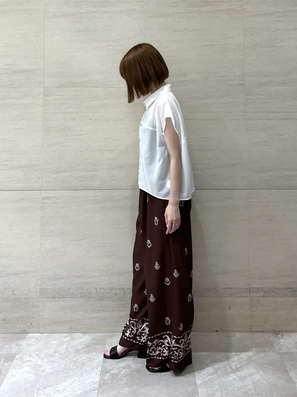 GRACE CONTINENTAL Owari コーディネート画像