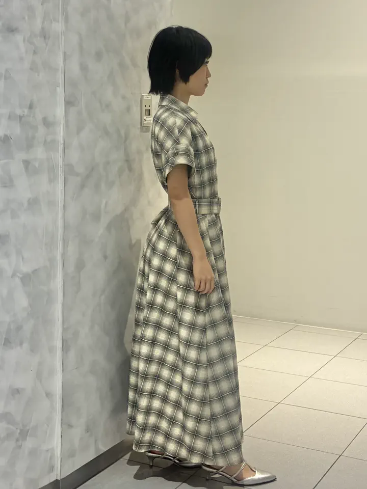 GRACE CONTINENTAL Yuna Iwasaki コーディネート画像