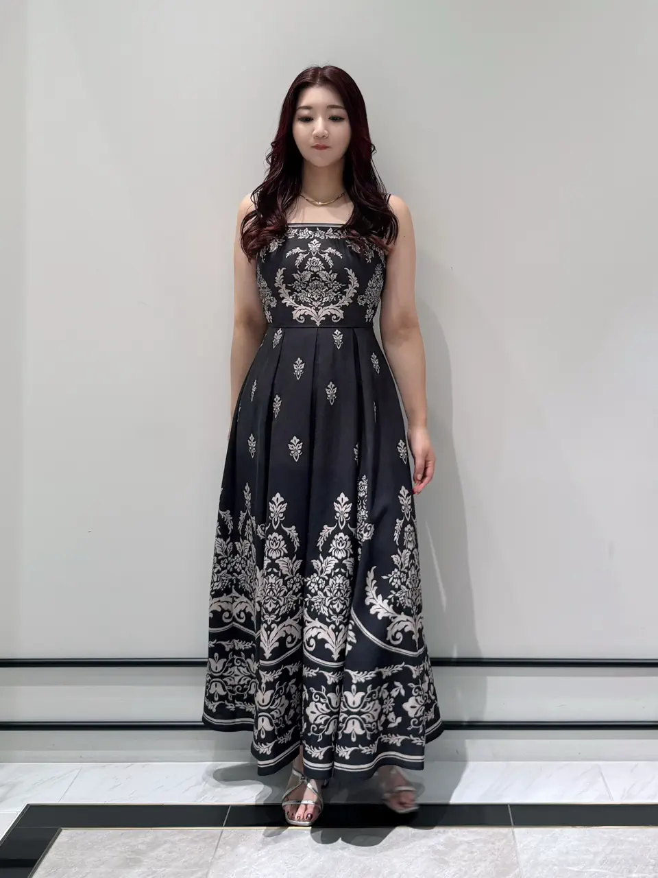 GRACE CONTINENTAL MOMOKO コーディネート画像