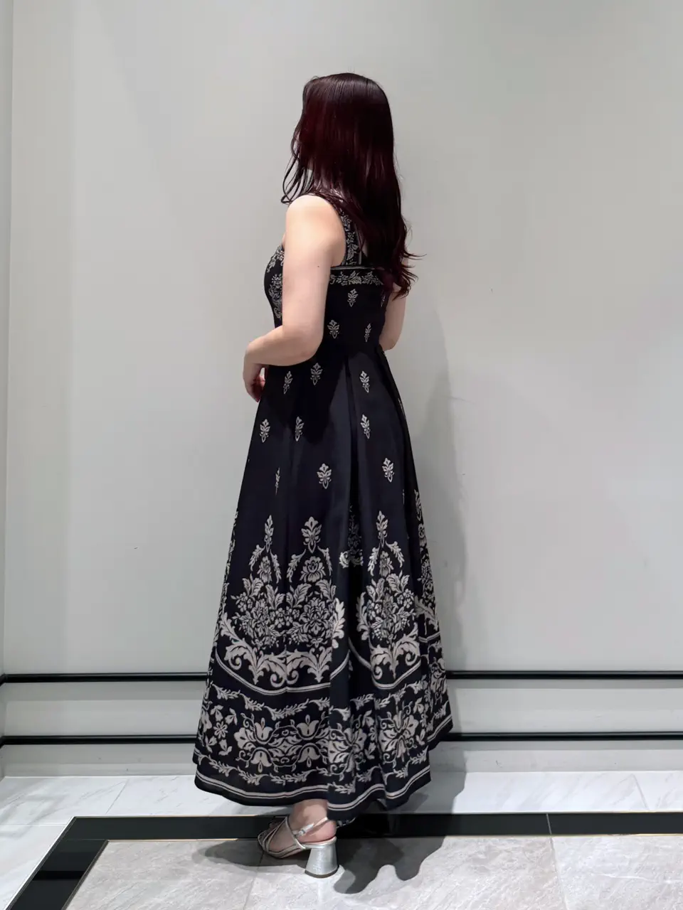 GRACE CONTINENTAL MOMOKO コーディネート画像