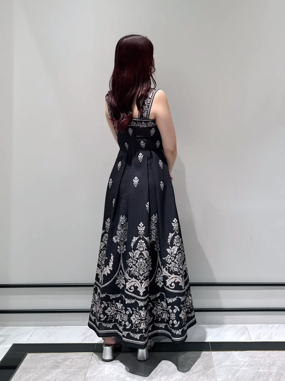 GRACE CONTINENTAL MOMOKO コーディネート画像