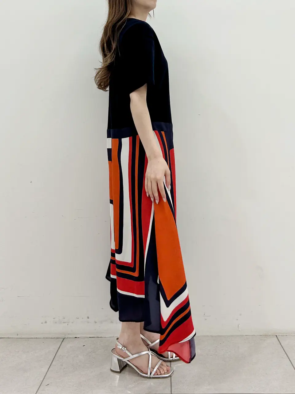 GRACE CONTINENTAL Miu Akamatsu コーディネート画像