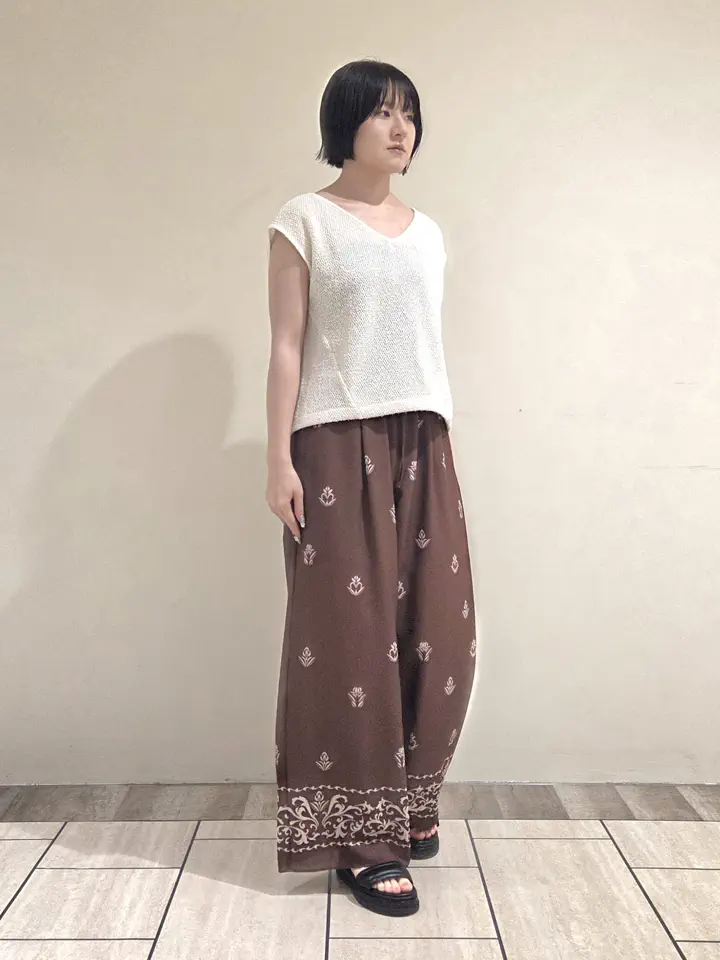 GRACE CONTINENTAL Akari コーディネート画像