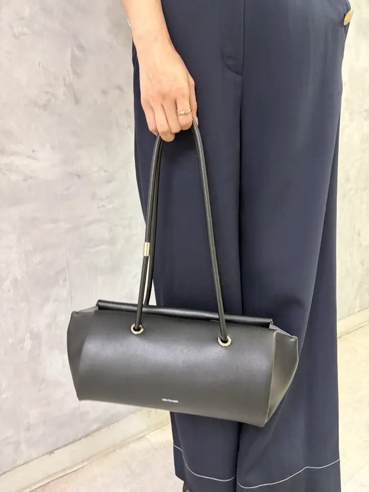 GRACE CONTINENTAL 亀田 未希 コーディネート画像