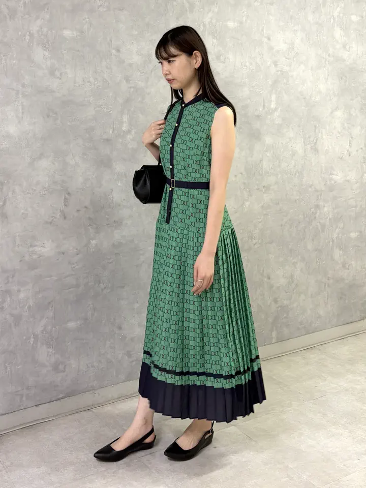 GRACE CONTINENTAL kobayashi コーディネート画像
