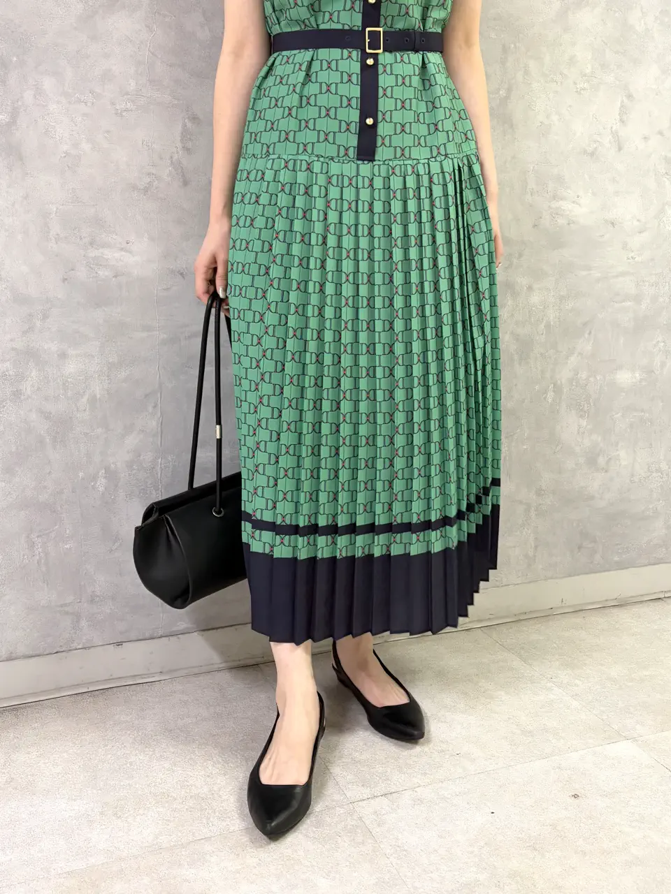 GRACE CONTINENTAL kobayashi コーディネート画像