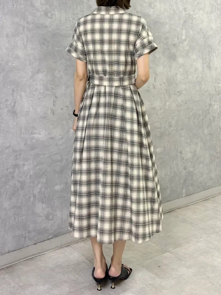 GRACE CONTINENTAL 亀田 未希 コーディネート画像