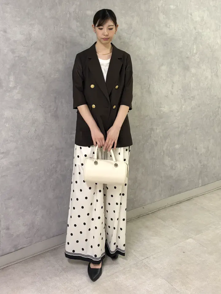 GRACE CONTINENTAL kobayashi コーディネート画像