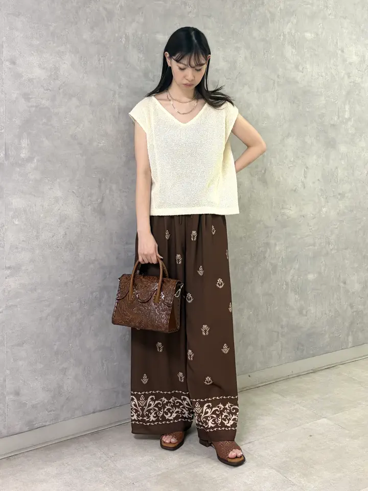 GRACE CONTINENTAL kobayashi コーディネート画像