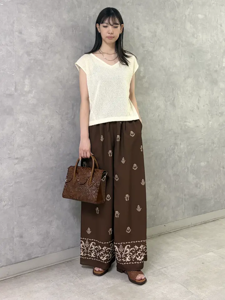 GRACE CONTINENTAL kobayashi コーディネート画像