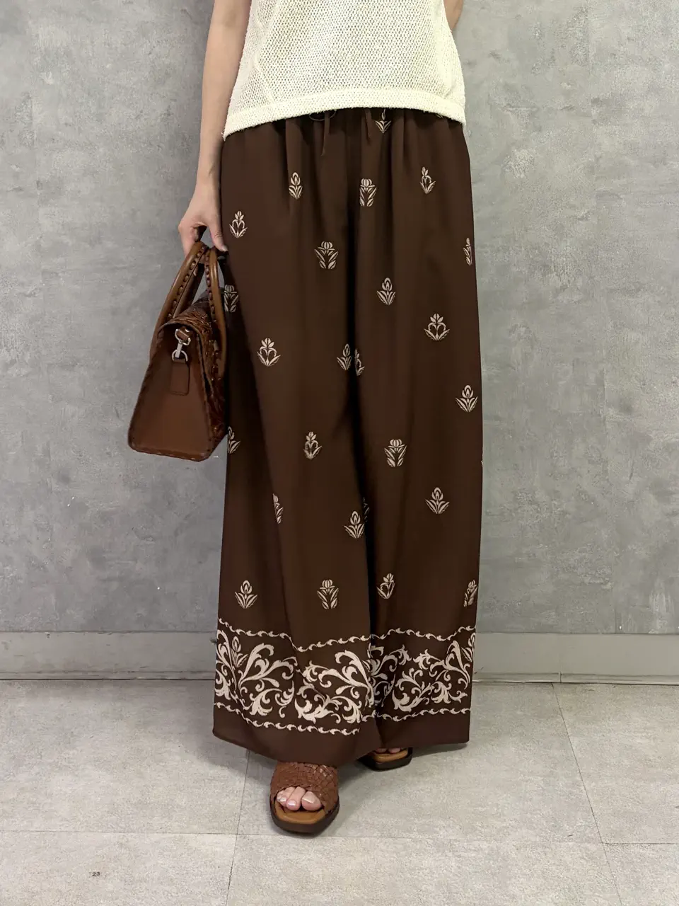 GRACE CONTINENTAL kobayashi コーディネート画像