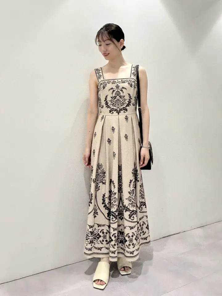 GRACE CONTINENTAL eri コーディネート画像
