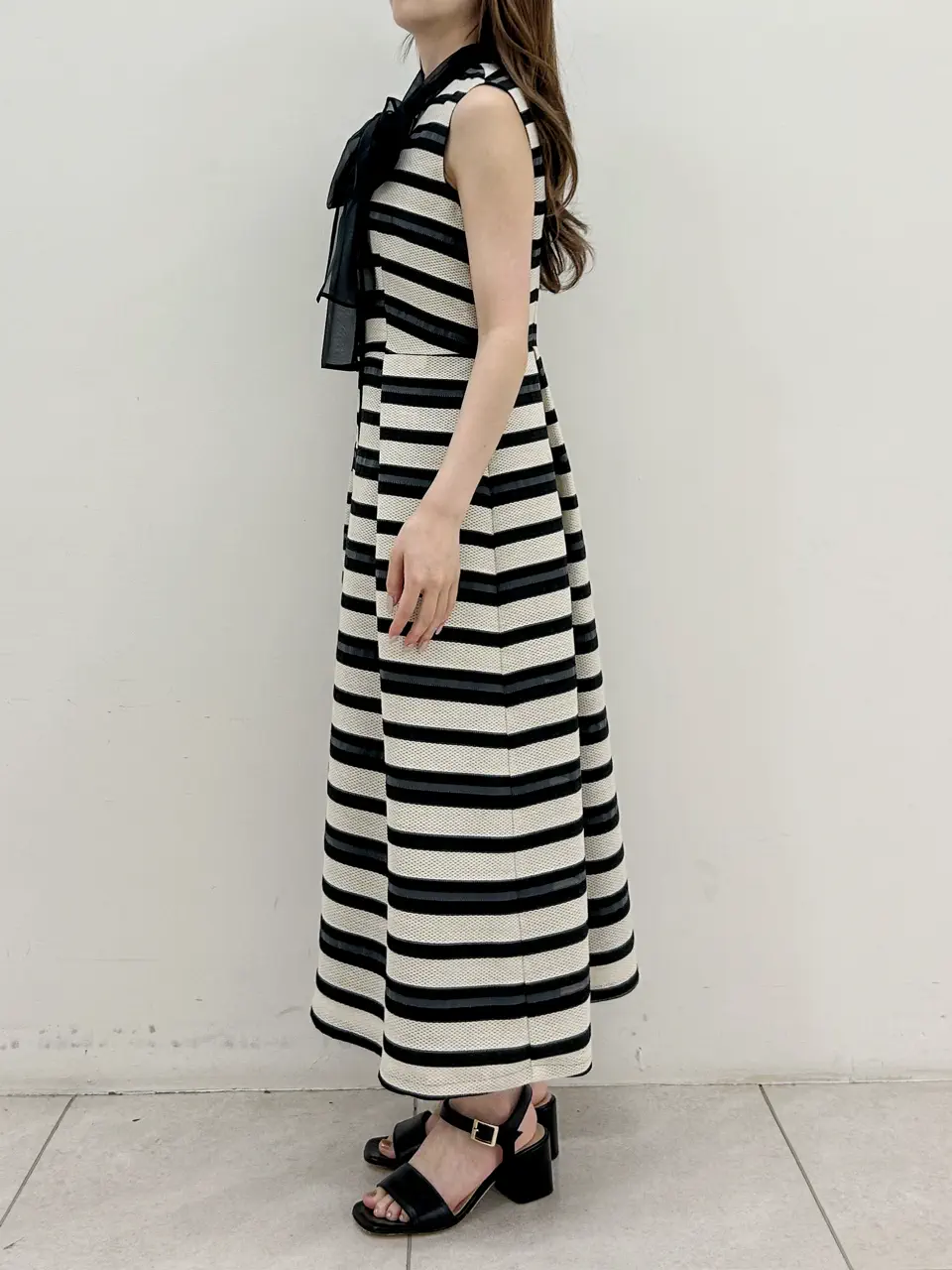 GRACE CONTINENTAL Miu Akamatsu コーディネート画像