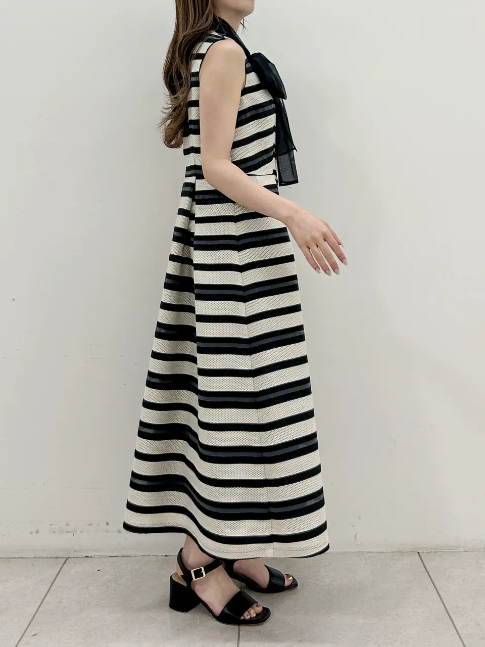 GRACE CONTINENTAL Miu Akamatsu コーディネート画像