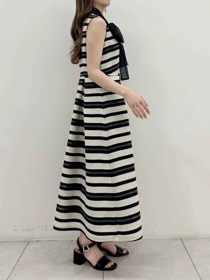 GRACE CONTINENTAL Miu Akamatsu コーディネート画像