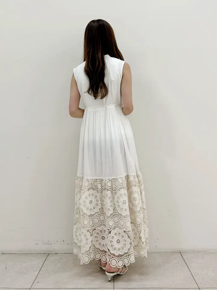 GRACE CONTINENTAL Miu Akamatsu コーディネート画像