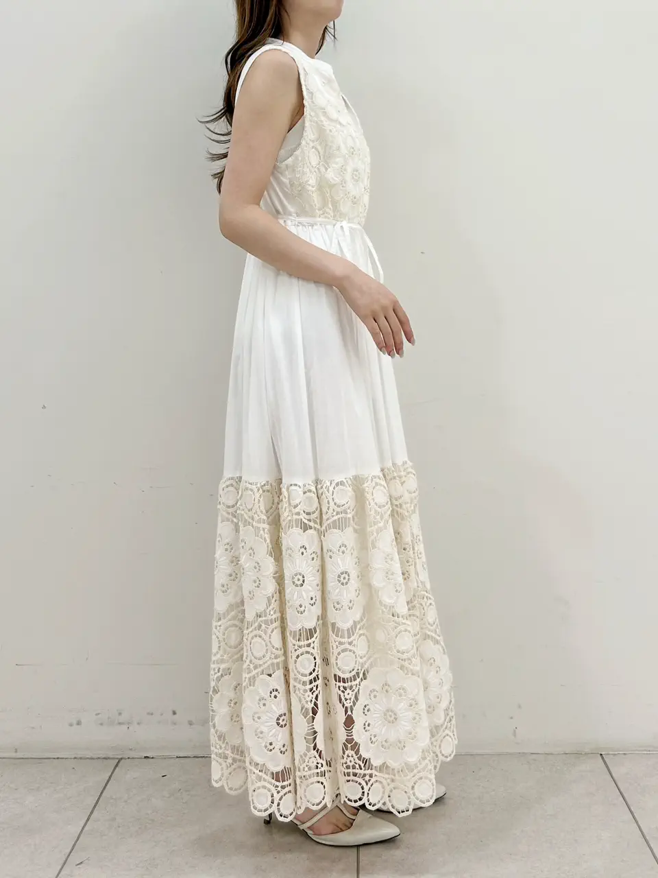 GRACE CONTINENTAL Miu Akamatsu コーディネート画像