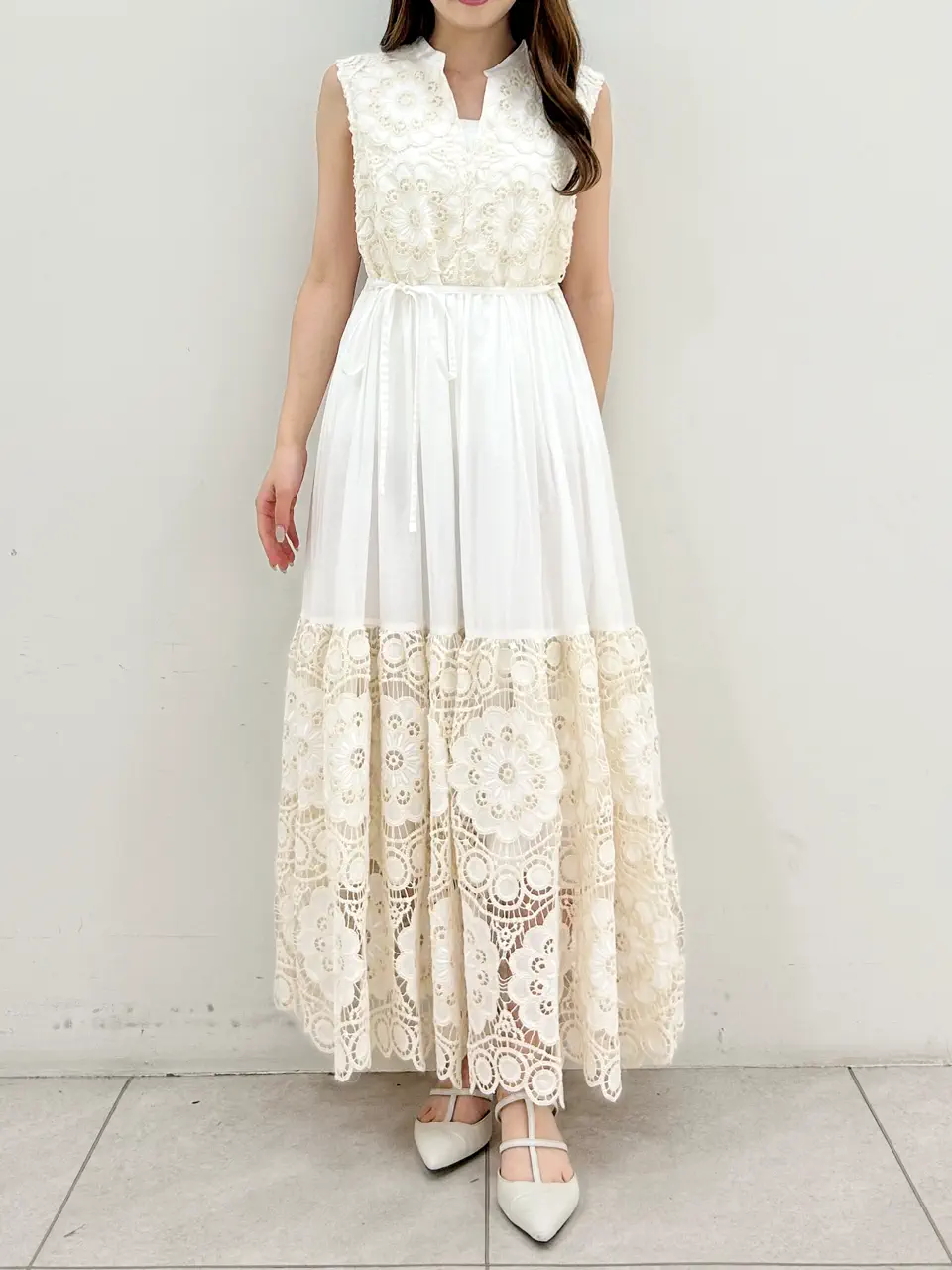 GRACE CONTINENTAL Miu Akamatsu コーディネート画像