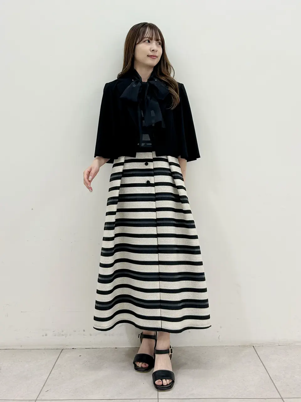 GRACE CONTINENTAL Miu Akamatsu コーディネート画像
