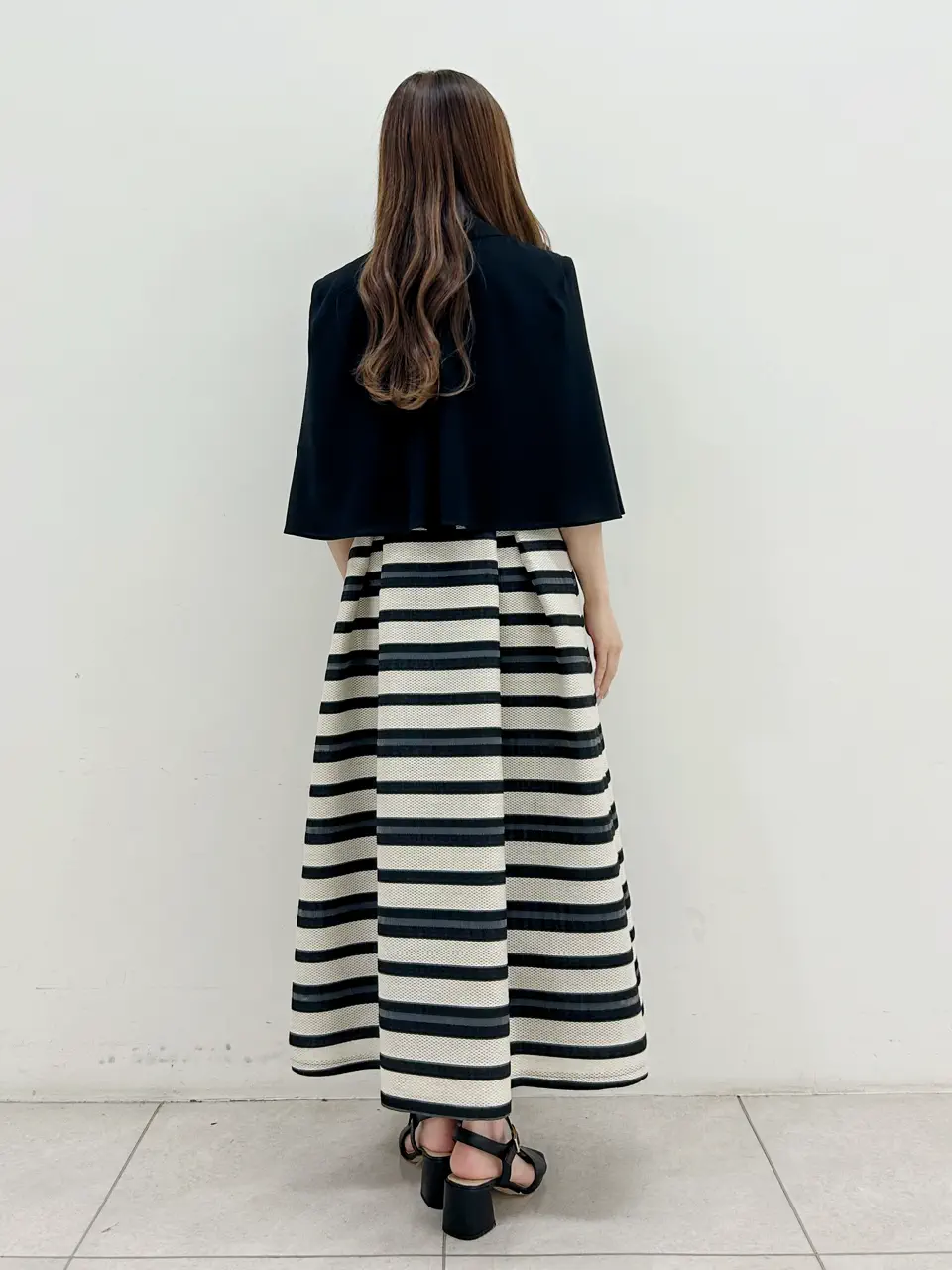 GRACE CONTINENTAL Miu Akamatsu コーディネート画像