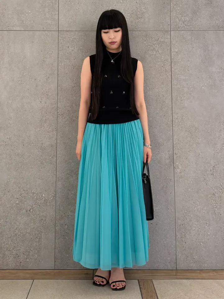 GRACE CONTINENTAL anri コーディネート画像