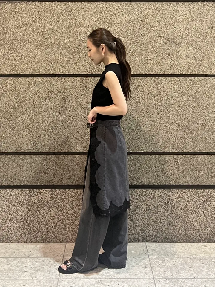 GRACE CONTINENTAL ERINA KATO コーディネート画像