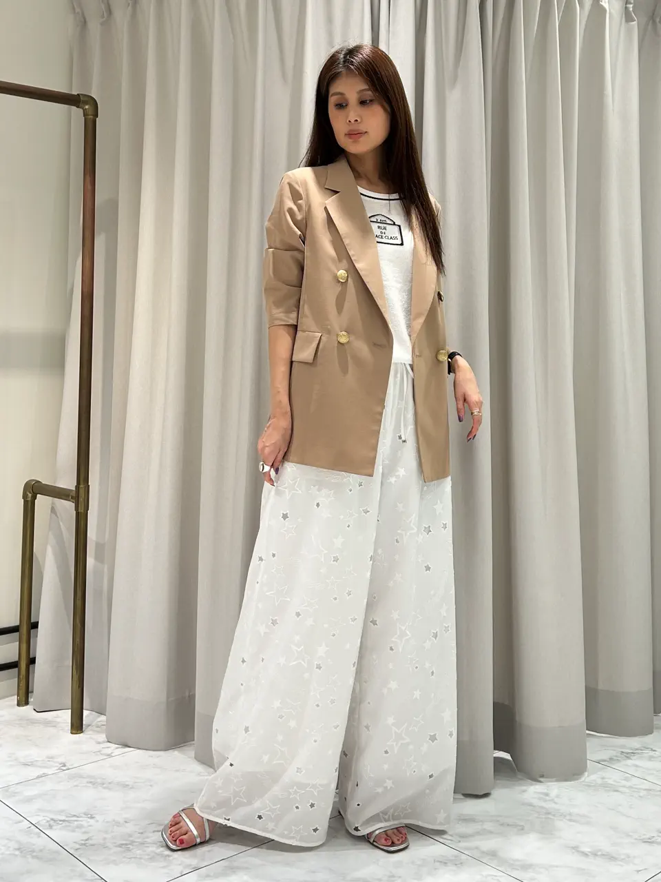 GRACE CONTINENTAL 志田　悠 コーディネート画像