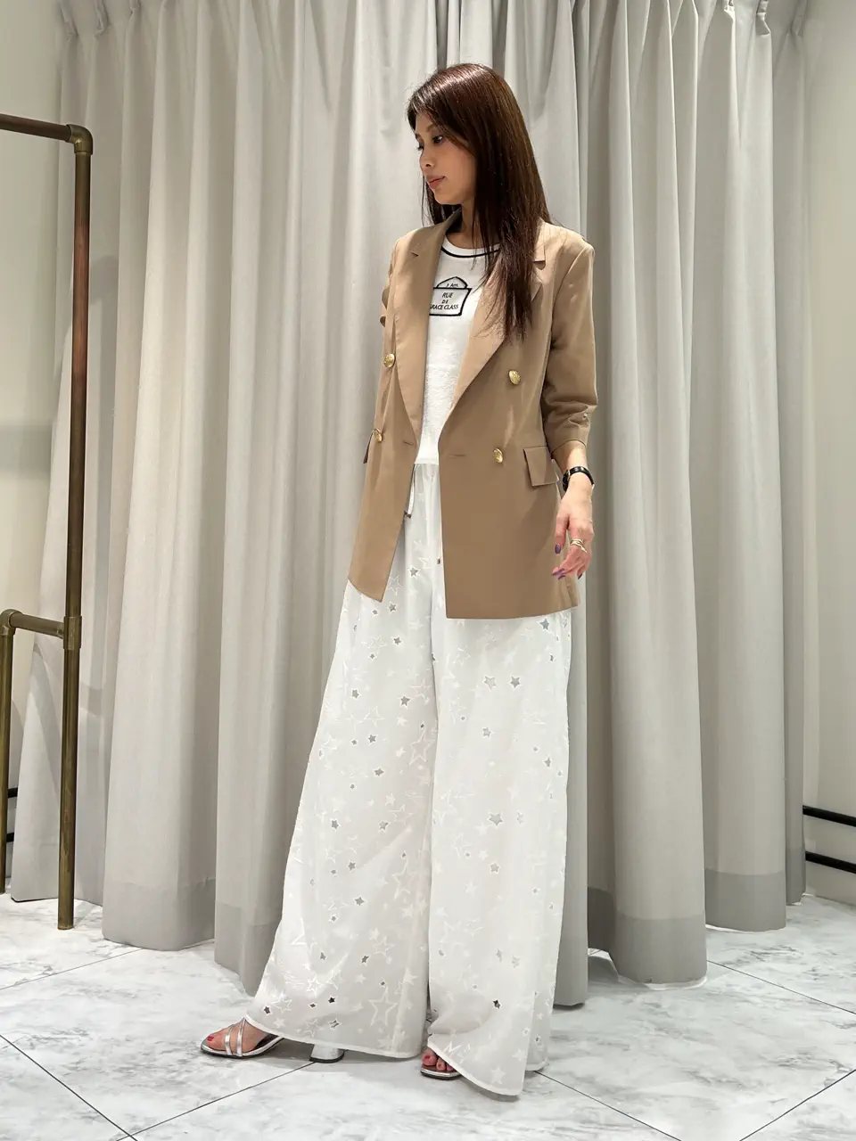 GRACE CONTINENTAL 志田　悠 コーディネート画像