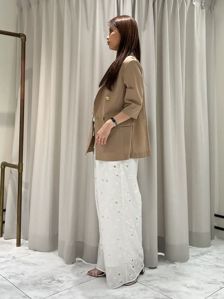 GRACE CONTINENTAL 志田　悠 コーディネート画像