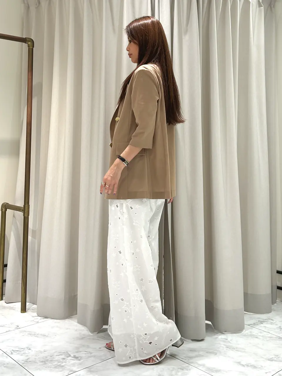 GRACE CONTINENTAL 志田　悠 コーディネート画像