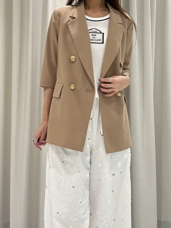 GRACE CONTINENTAL 志田　悠 コーディネート画像