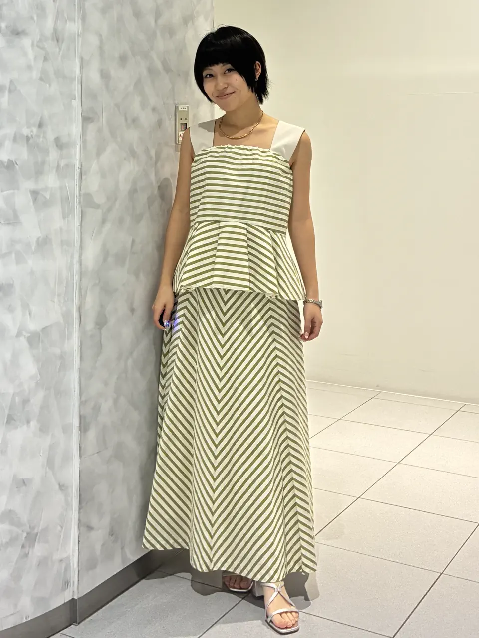 GRACE CONTINENTAL Yuna Iwasaki コーディネート画像
