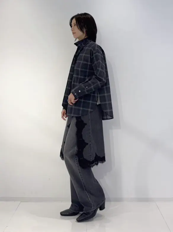 GRACE CONTINENTAL Hikaru Okada コーディネート画像