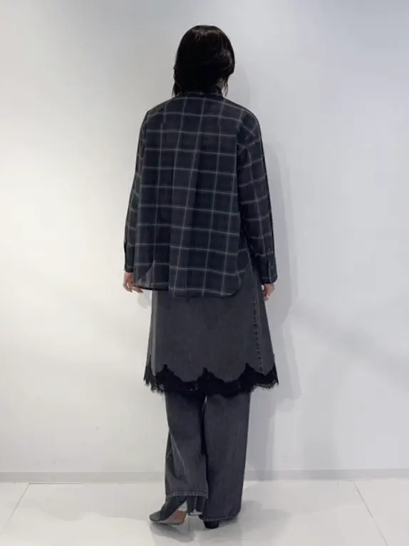 GRACE CONTINENTAL Hikaru Okada コーディネート画像