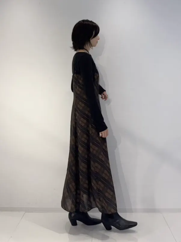 GRACE CONTINENTAL Hikaru Okada コーディネート画像