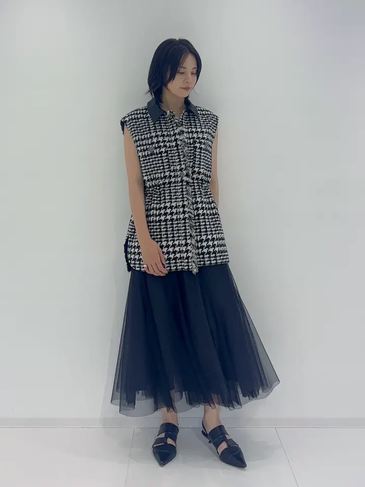 GRACE CONTINENTAL Hikaru Okada コーディネート画像