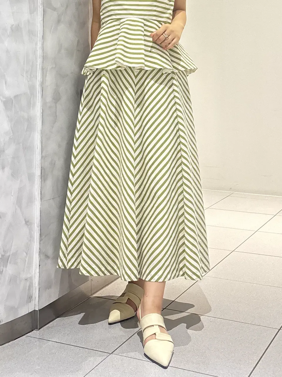 GRACE CONTINENTAL 岩永 春佳 コーディネート画像