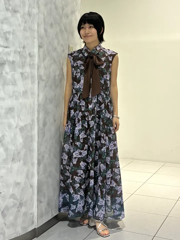 GRACE CONTINENTAL Yuna Iwasaki コーディネート画像