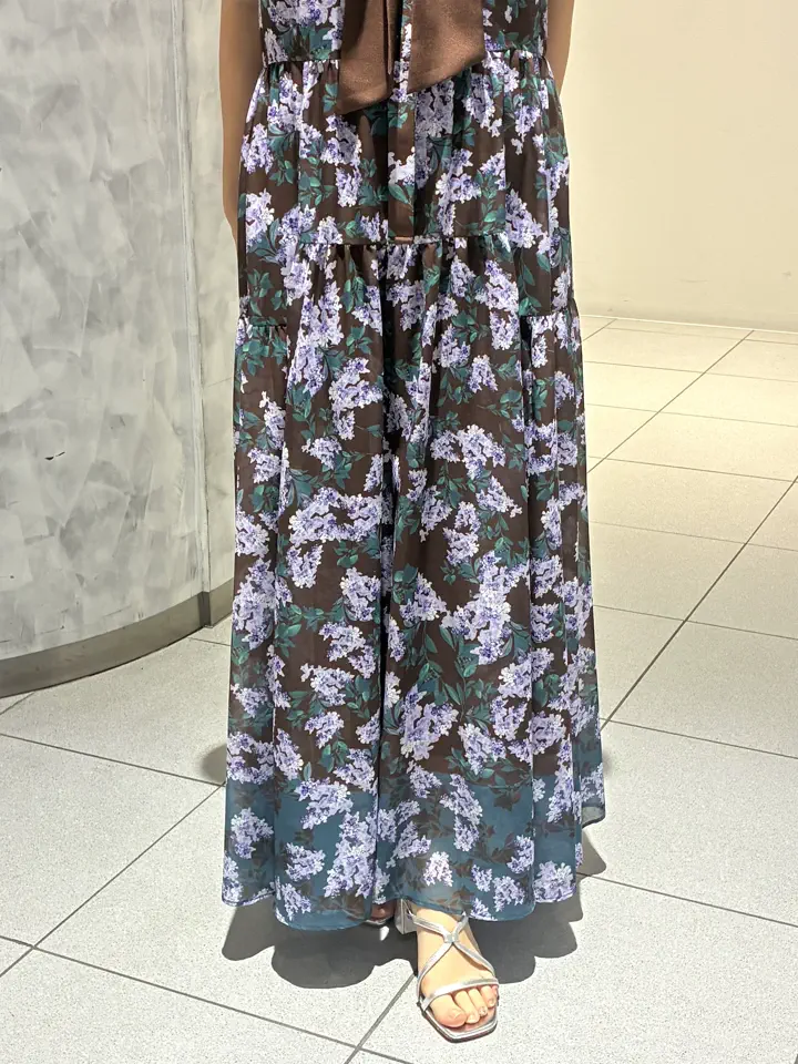 GRACE CONTINENTAL Yuna Iwasaki コーディネート画像