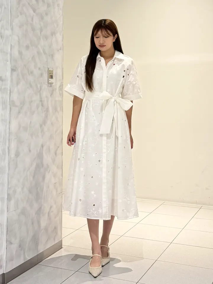GRACE CONTINENTAL momo コーディネート画像