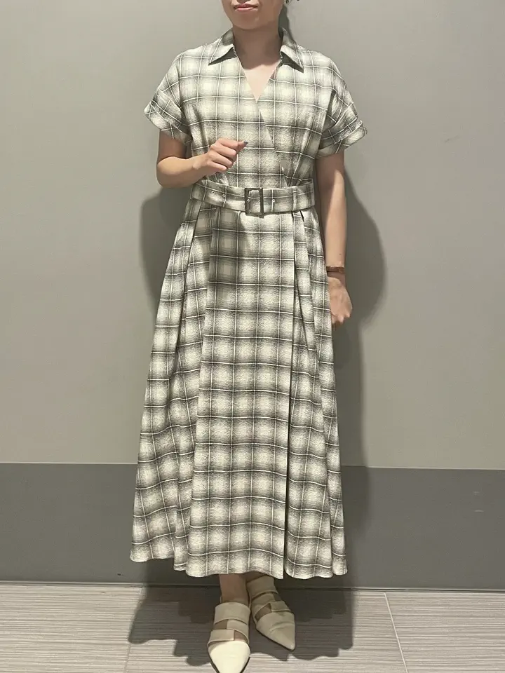 GRACE CONTINENTAL 細川　もなみ コーディネート画像