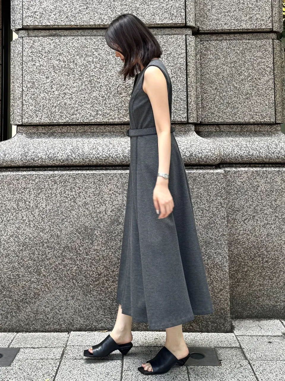 GRACE CONTINENTAL 伊藤　静華 コーディネート画像