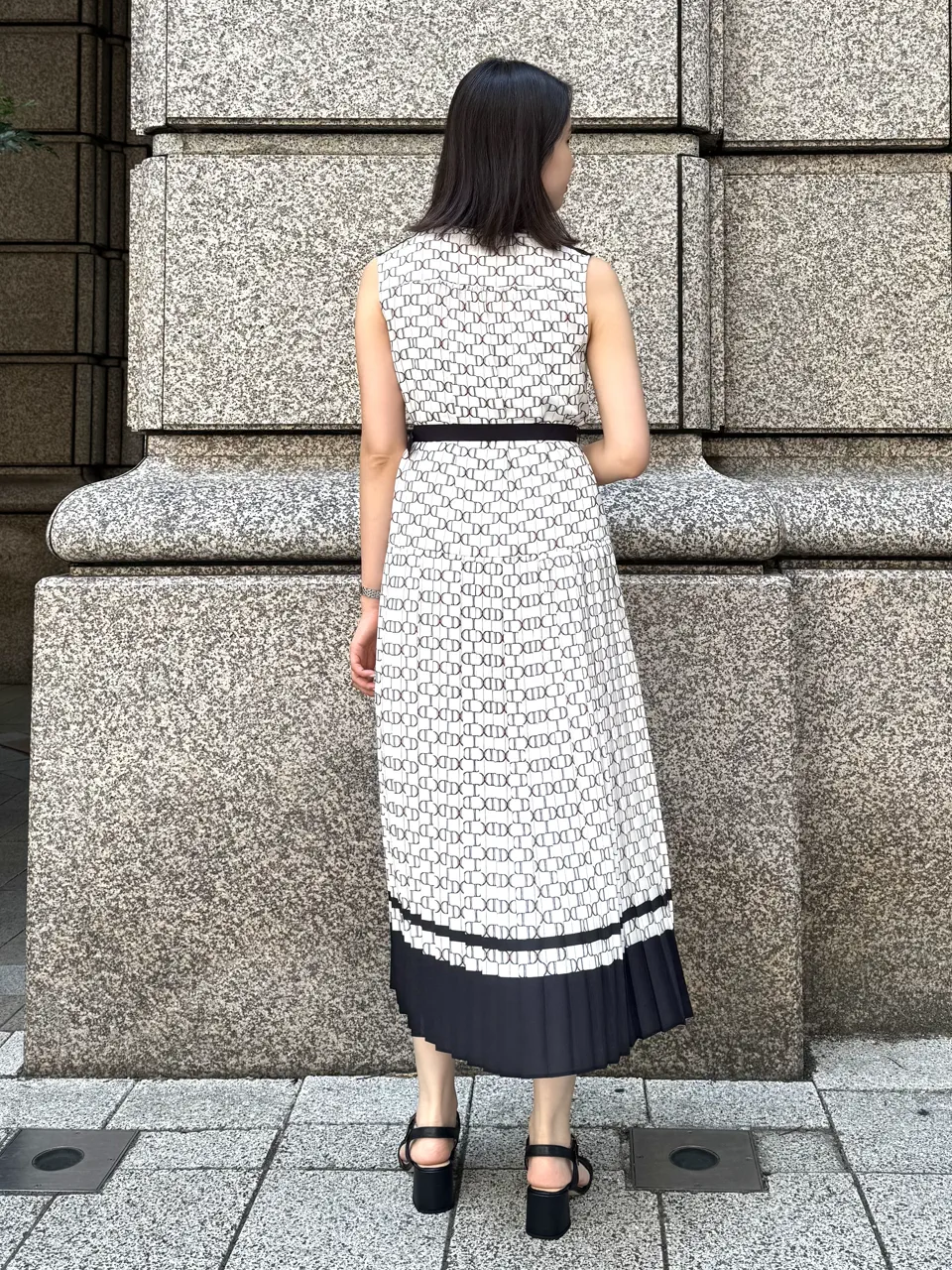 GRACE CONTINENTAL 伊藤　静華 コーディネート画像