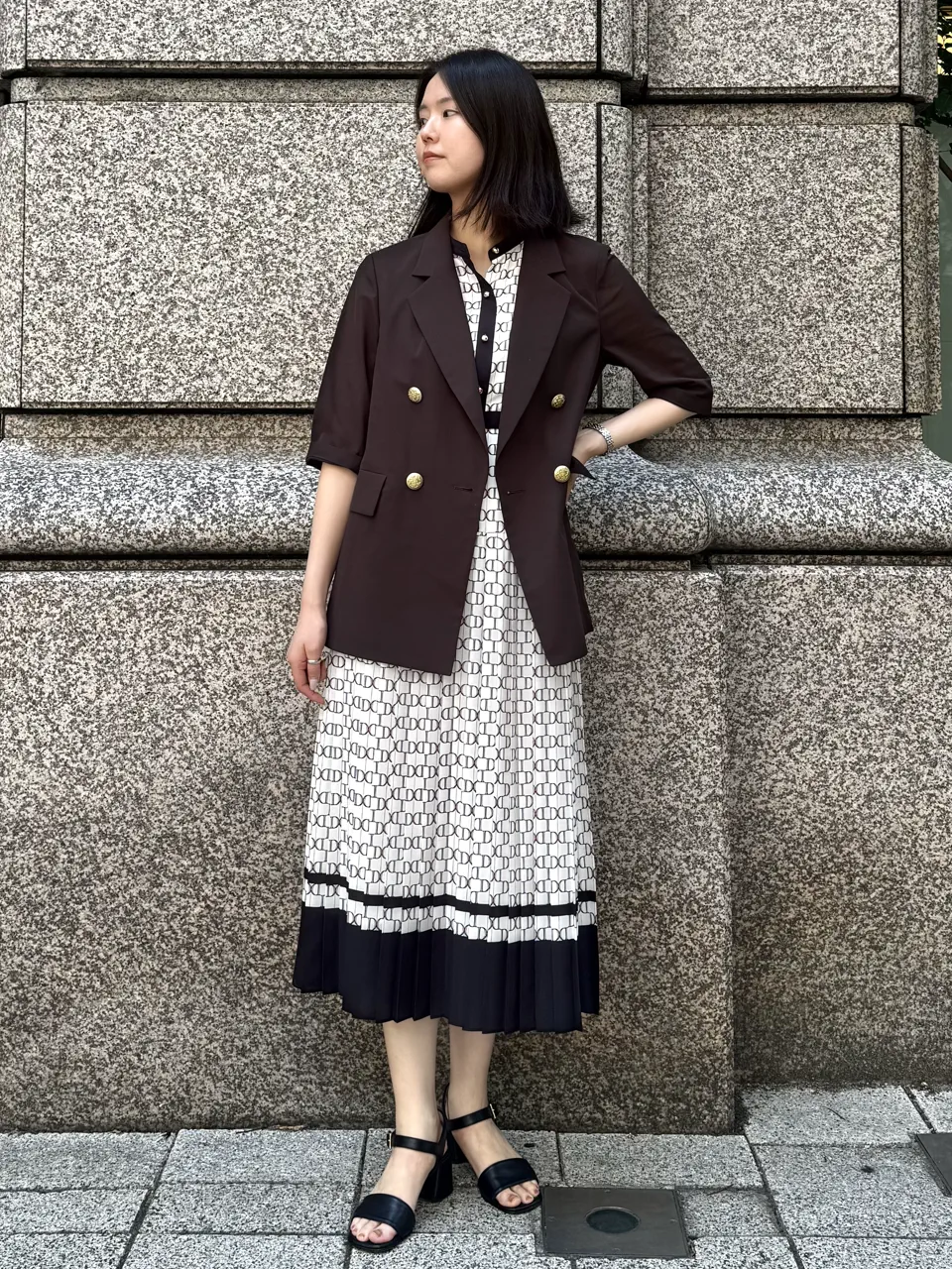 GRACE CONTINENTAL 伊藤　静華 コーディネート画像