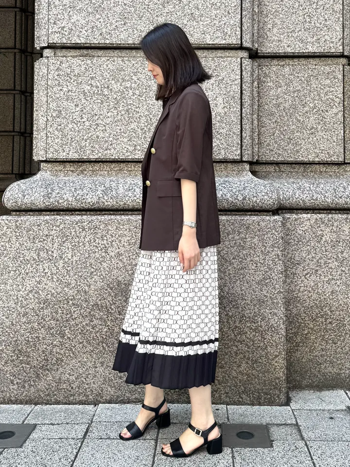 GRACE CONTINENTAL 伊藤　静華 コーディネート画像