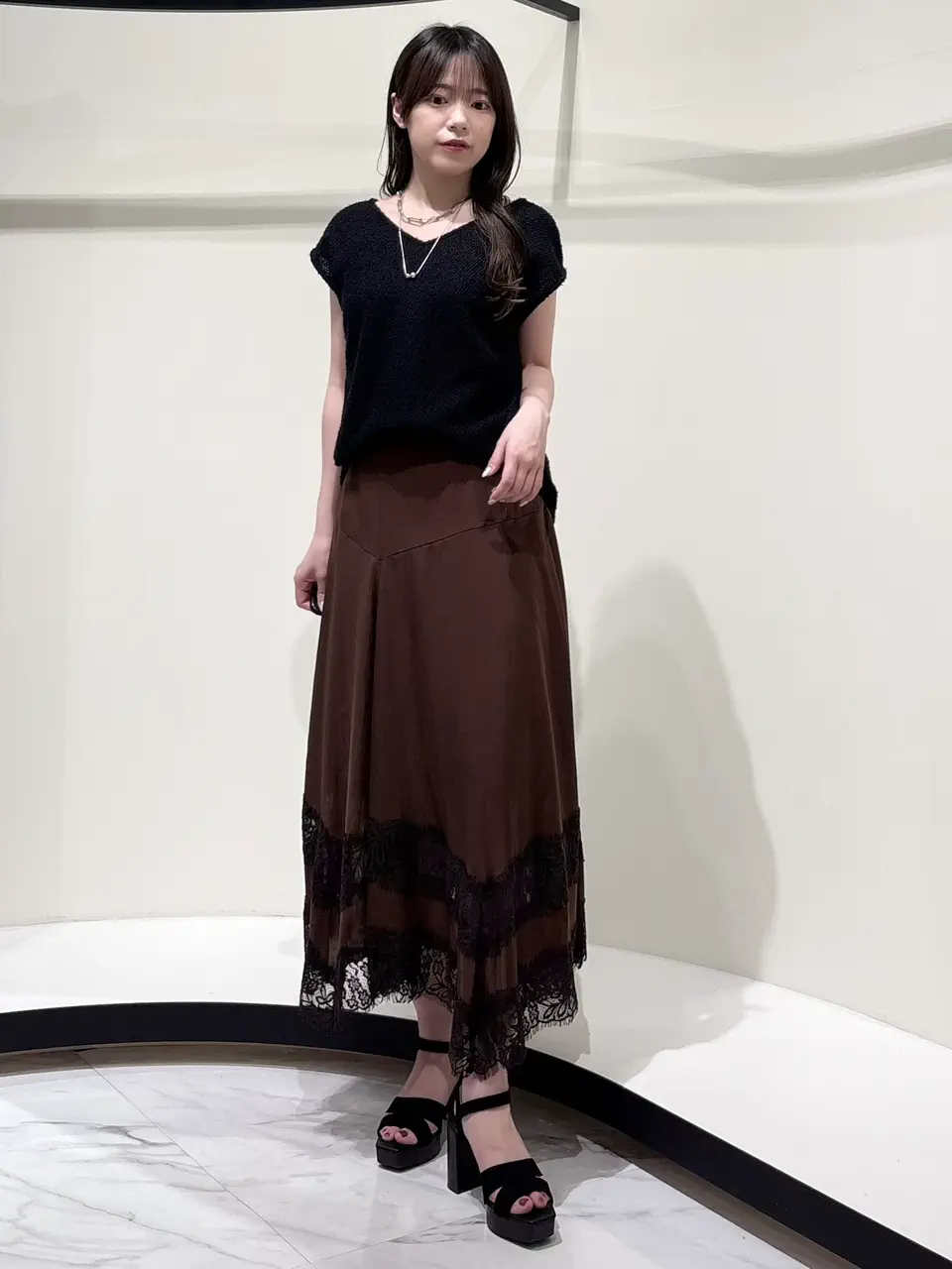 GRACE CONTINENTAL 平野 裕華 コーディネート画像