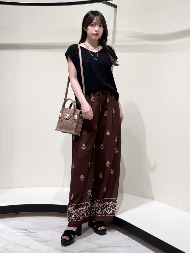 GRACE CONTINENTAL 平野 裕華 コーディネート画像