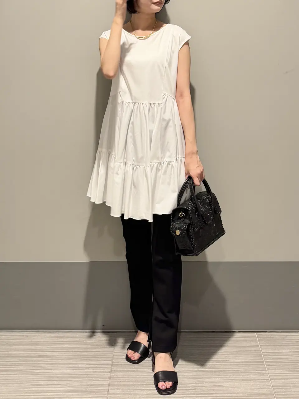 GRACE CONTINENTAL MORITA AI コーディネート画像