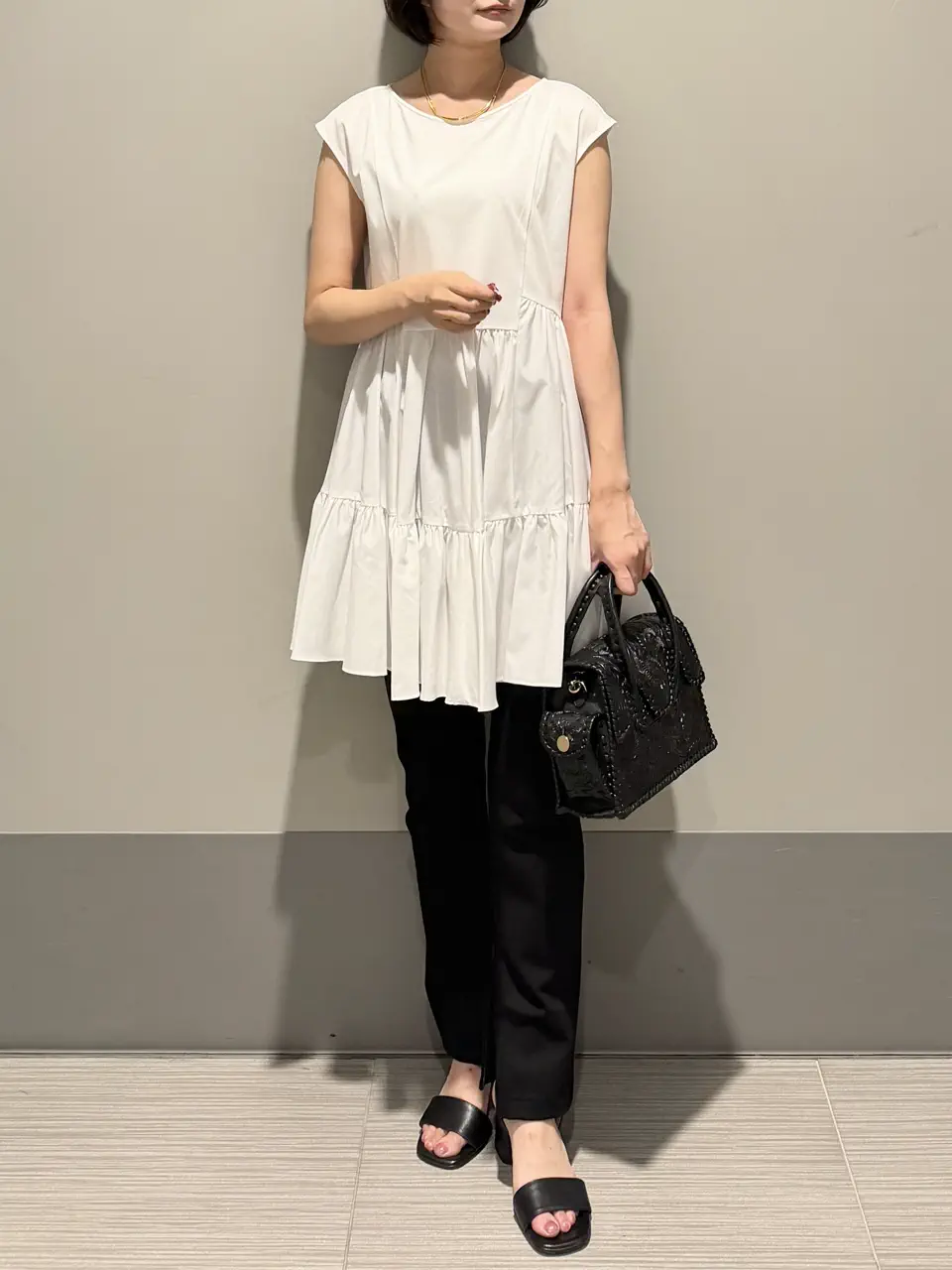 GRACE CONTINENTAL MORITA AI コーディネート画像
