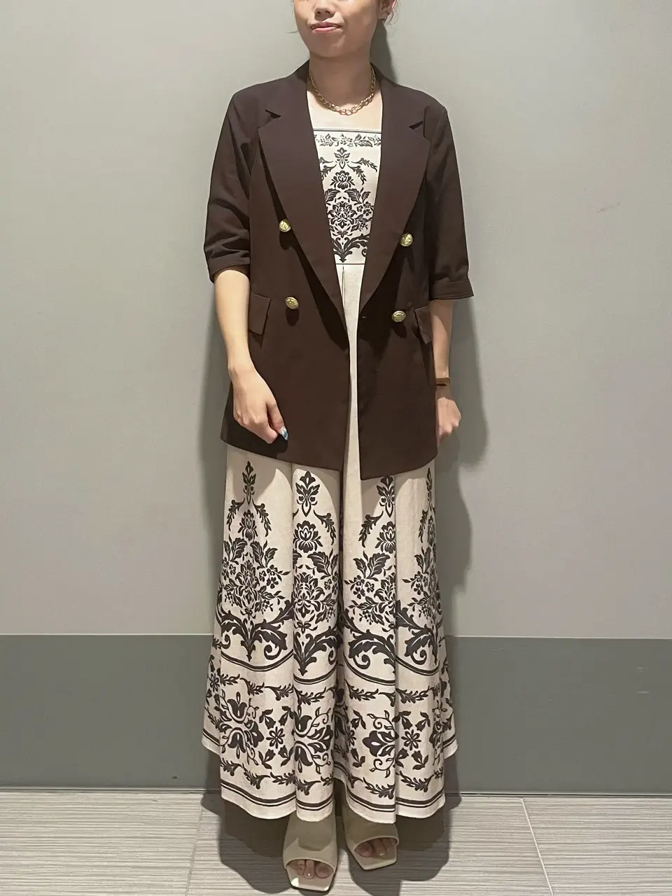 GRACE CONTINENTAL 細川　もなみ コーディネート画像